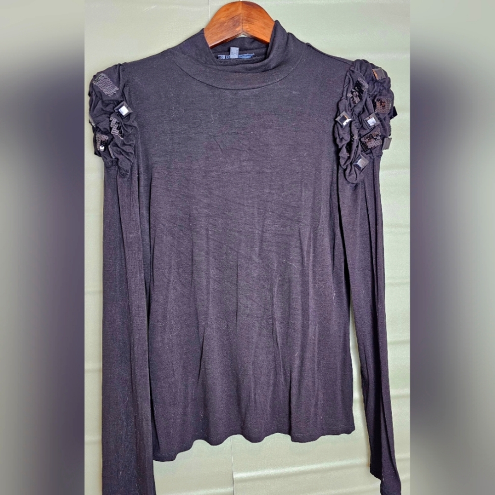 DS by Diktons Barcelona Black Womens Size M Longsleeve Gems Stretchy